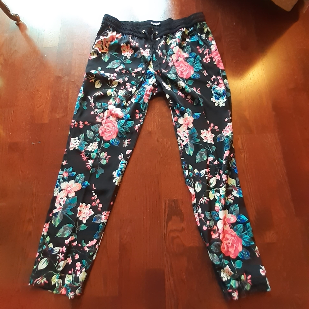 Express floral jogger pants